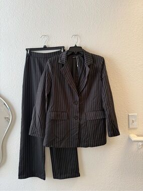 SHEIN Black Pinstripe Blazer & Pants Suit
